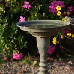 ESSCHERT DESIGN Vogelbad Aged Metal - Ø 24 × 35 Cm -Tuinadvies Winkel vogelbad aged metal 1660120410 3 600